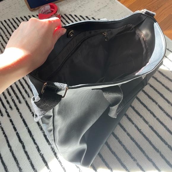 Black bucket shoulder bag - Picture 4 of 4